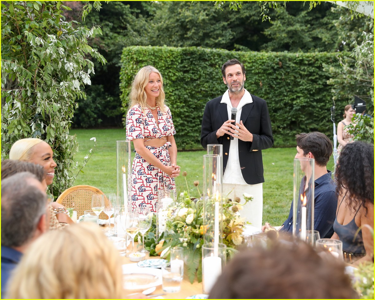 Gwyneth Paltrow's Daughter Apple Martin Makes Rare Public Appearance at Goop Dinner in the Hamptons!