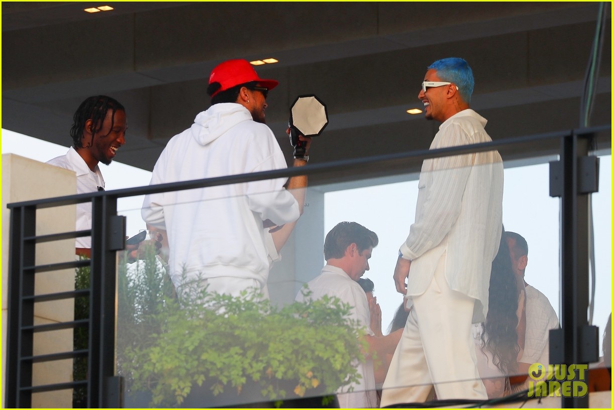 Every Celeb at Michael Rubin's Star-Studded Fourth of July Party in the Hamptons, Including Tom Brady, Jay-Z, Jennifer Lopez, & Many More