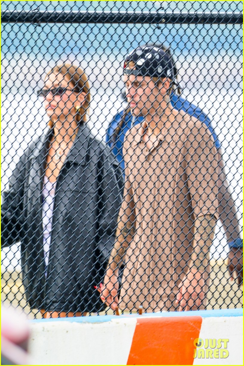 Hailey & Justin Bieber Take a Helicopter Ride in NYC After Night Out Promoting Krispy Kreme Collab
