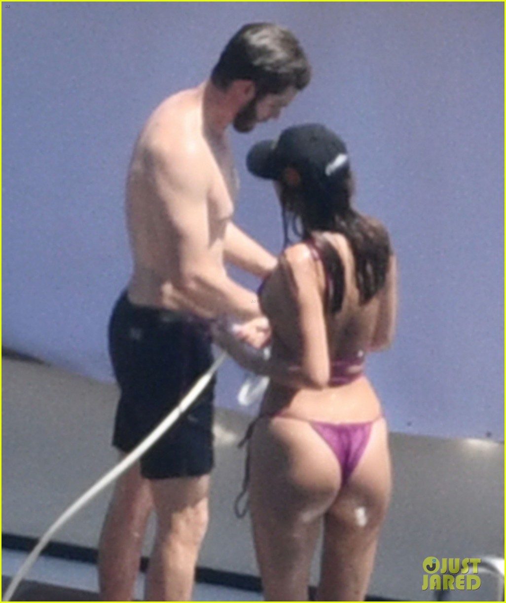 Andrew Garfield Showers Off on Yacht in Italy After Getting in a Swim