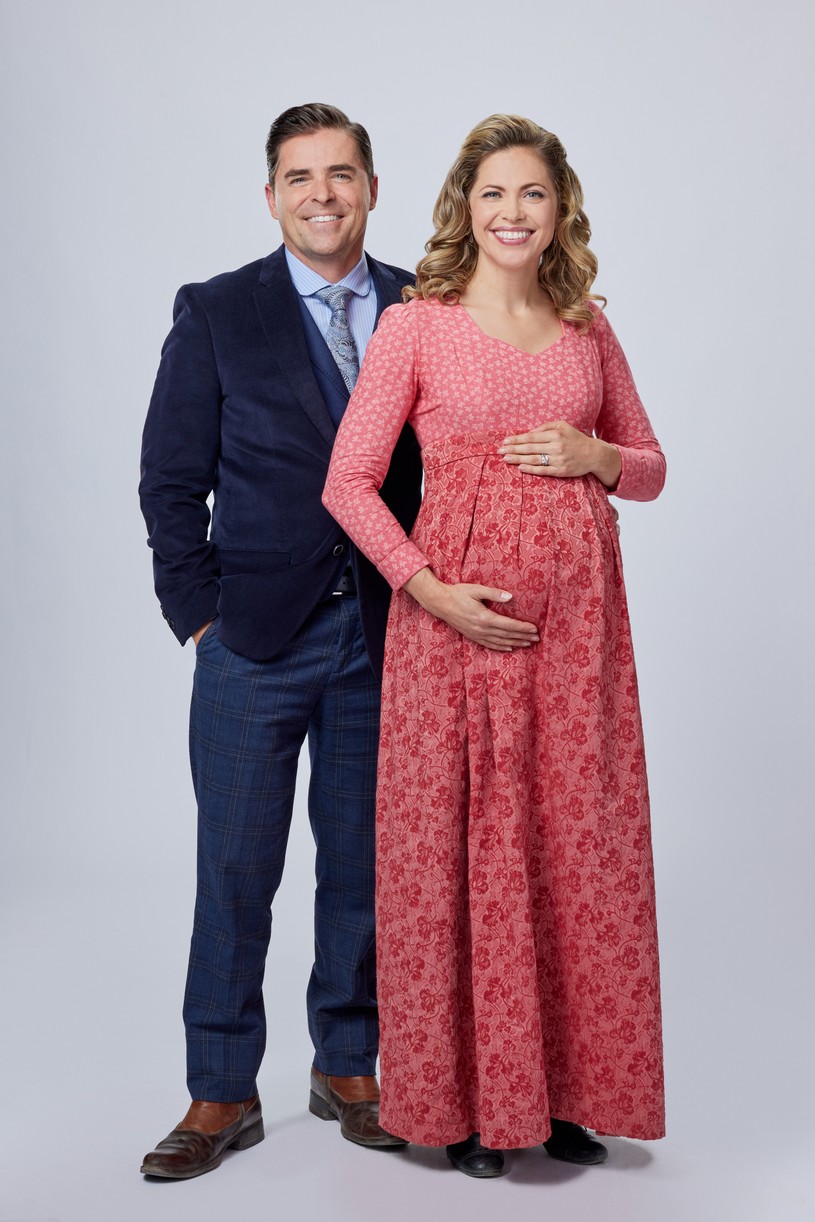 What Will 'When Calls The Heart's Rosemary & Lee's Baby Be - Boy Or Girl? Vote In Our Poll!