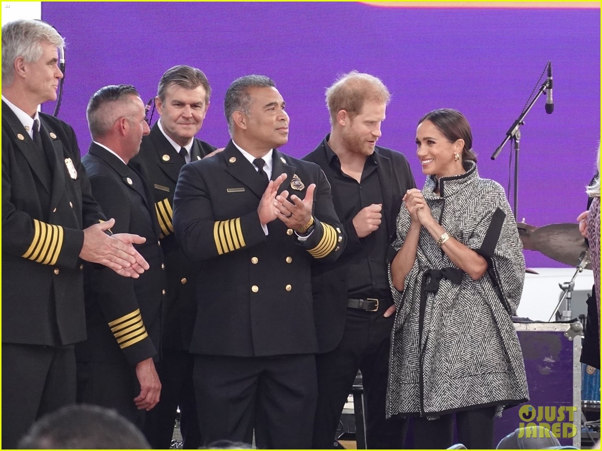 Prince Harry & Meghan Markle Show Their Support at Kevin Costner's One805LIVE! Fall 2023 Fundraiser