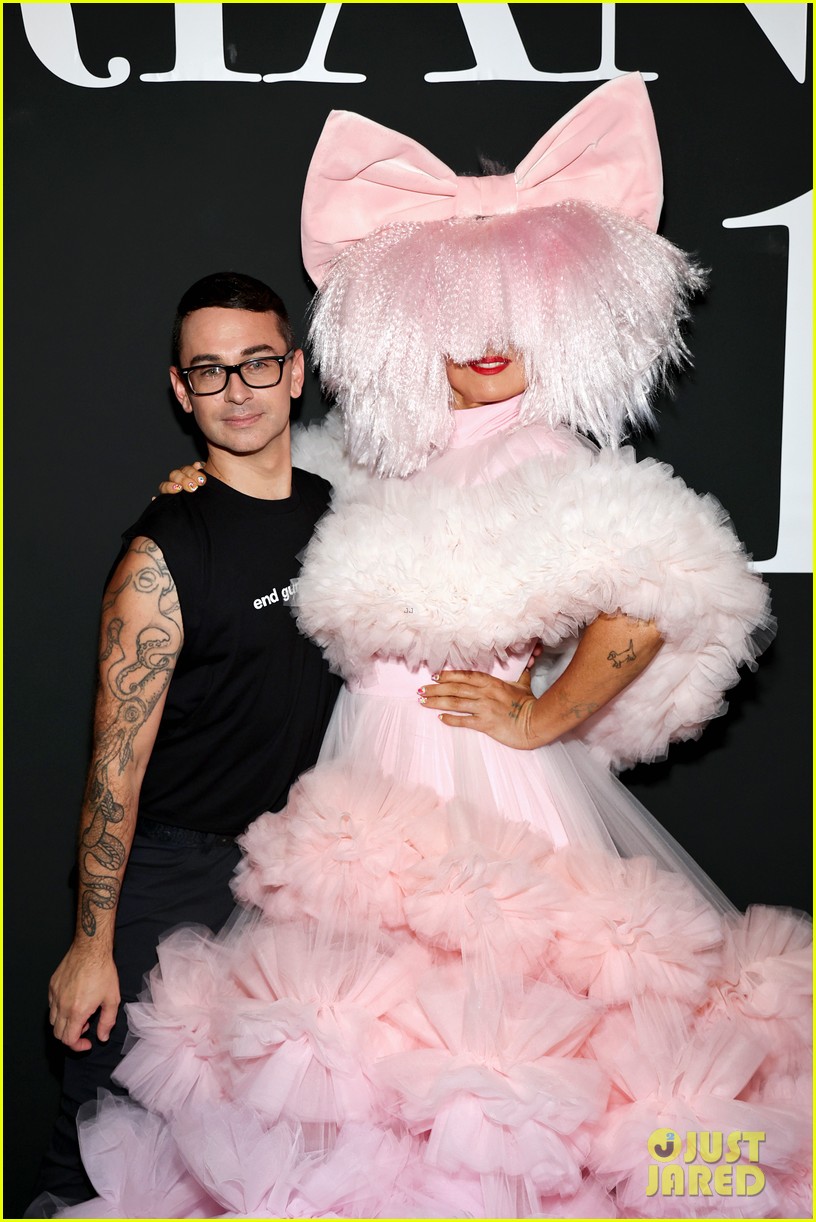 Janet Jackson Gets Serenaded By Sia at Christian Siriano's NYFW Show!