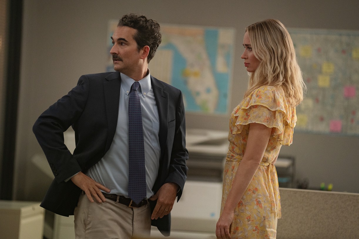 Chris Evans & Emily Blunt's 'Pain Hustlers' Trailer Debuts, Promises a Wild Journey - Watch Now!