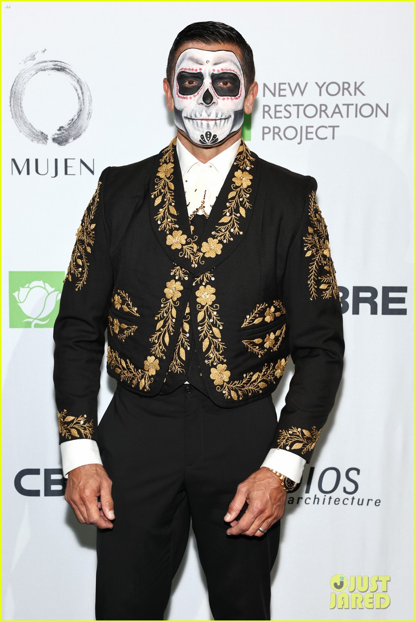 Here's Why Bette Midler Skipped Her Own Halloween Party, Plus See Which Celebs Showed Up!