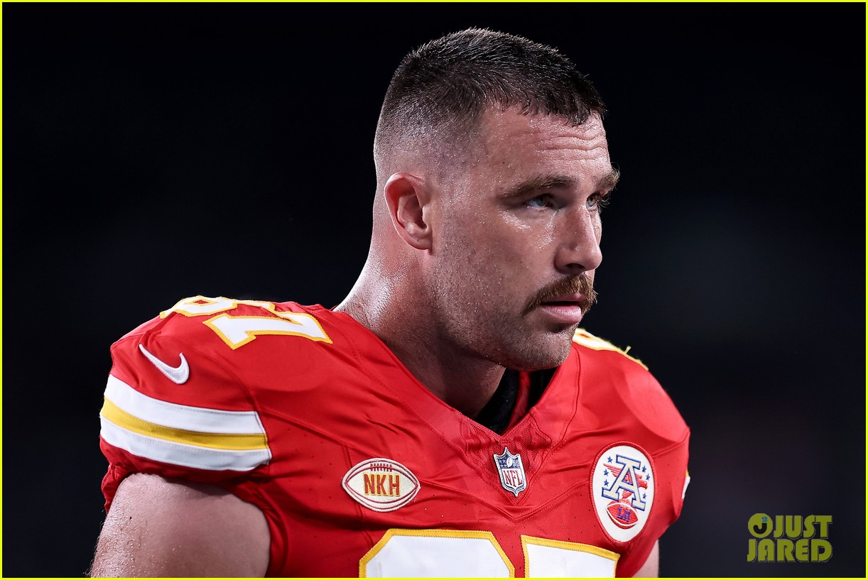 Best Photos of Travis Kelce Playing in Second NFL Game with Taylor Swift Watching from Crowd