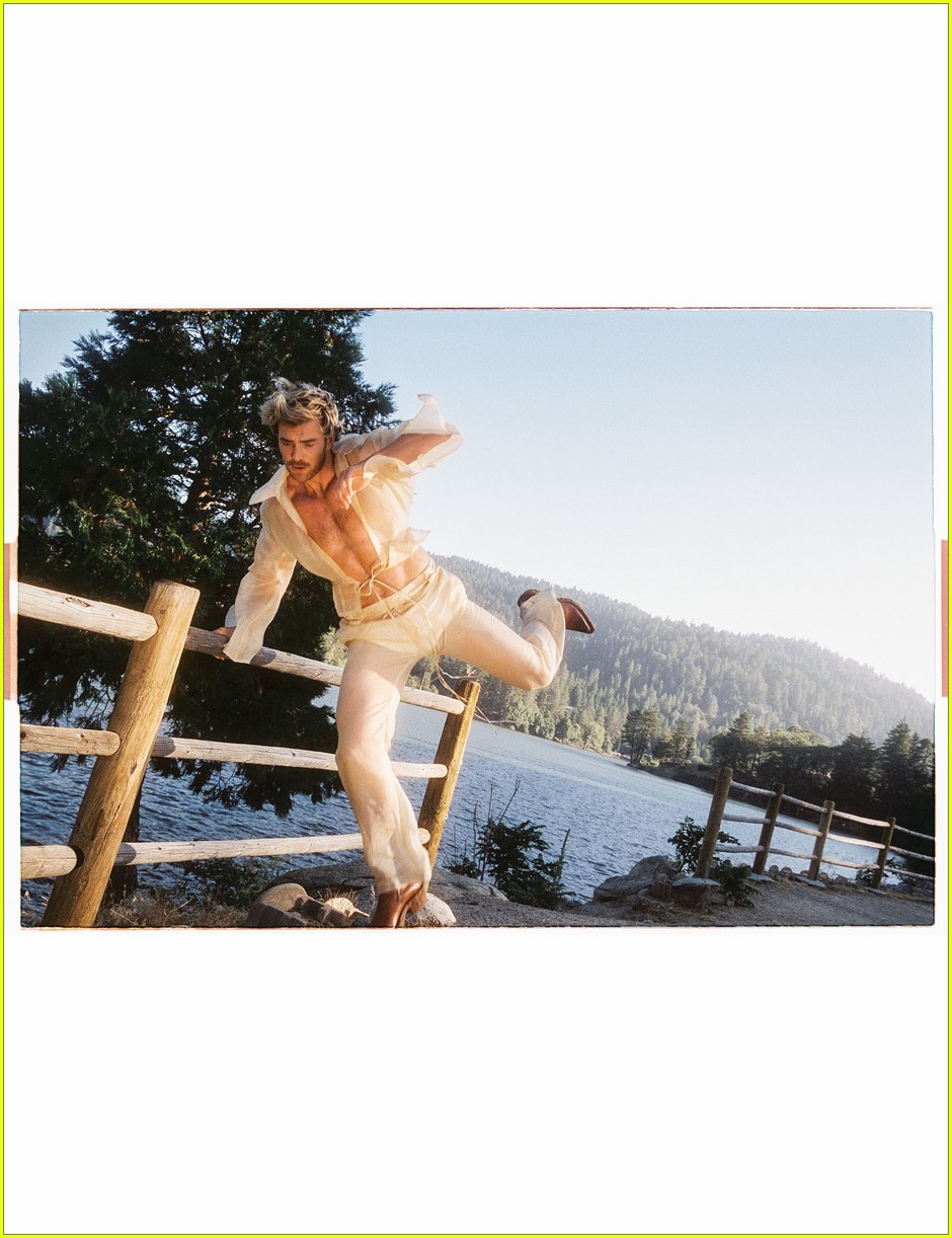 Glamorous' Zane Phillips Strips Shirtless Down to His Underwear, Shows Off His Amazing Physique for 'MMSCENE' Magazine!