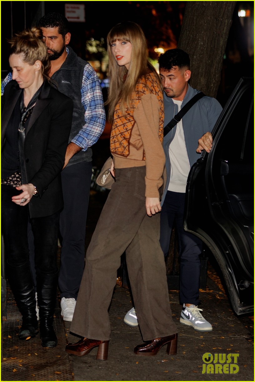 Taylor Swift Sports Fall Fashion While Heading Out to Dinner With Phoebe Bridgers in New York