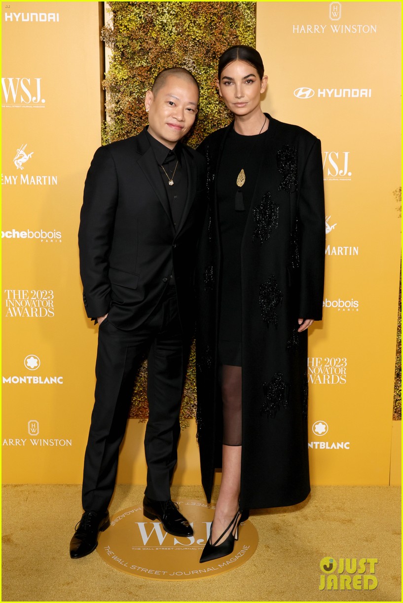 Renee Rapp, Trevor Noah, & Julia Louis-Dreyfus Arrive in Style for Innovator Awards 2023