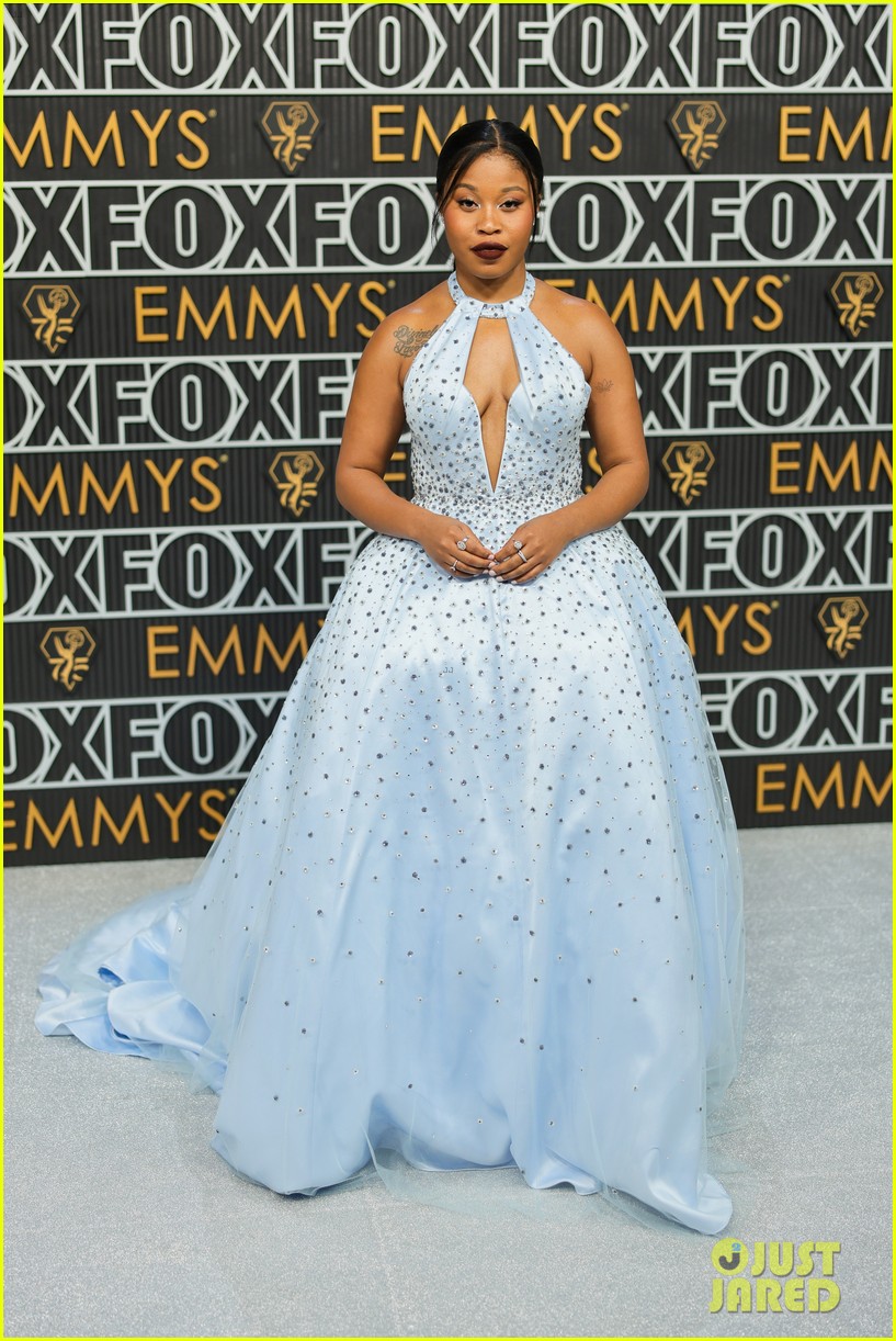 Dominique Fishback Arrives in Dazzling Blue at Emmy Awards 2023