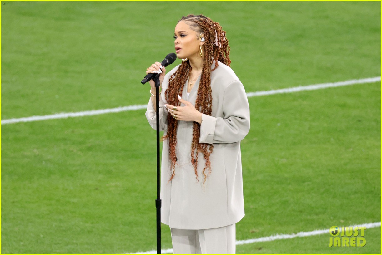 Andra Day Super Bowl 2024 Performance: Watch Her Beautiful 'Lift Every Voice & Sing' Cover Now!