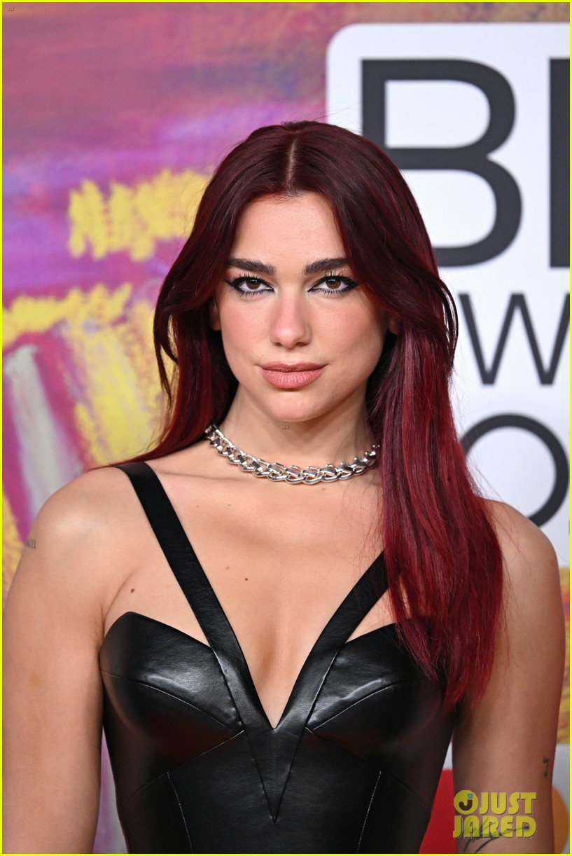 Dua Lipa Joins Ellie Goulding, Kylie Minogue & More at BRIT Awards 2024!