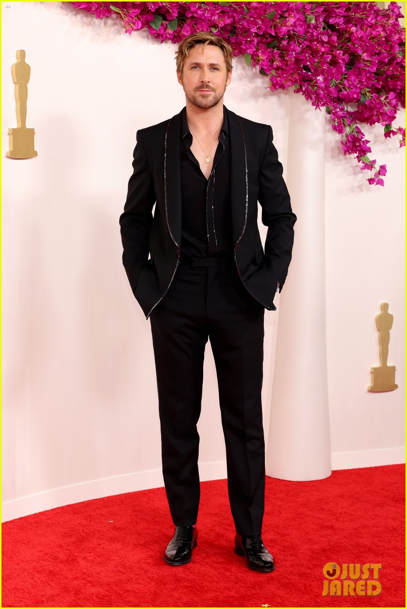 Ryan Gosling's Date for Oscars 2024 Is Not Eva Mendes...It's His Sister Mandi!