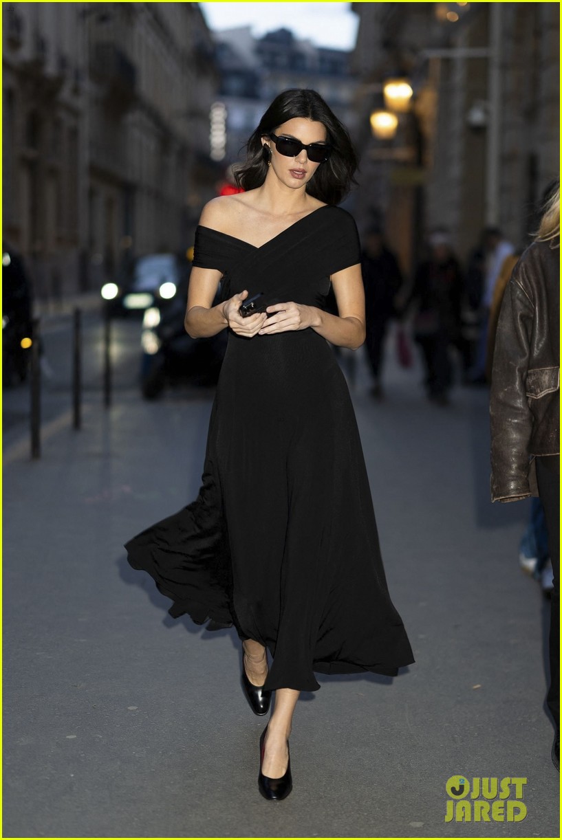 kendall jenner in black dress Kendall Jenner Deconstructs the Little Black Dress for a Star-Studded Gucci  Party