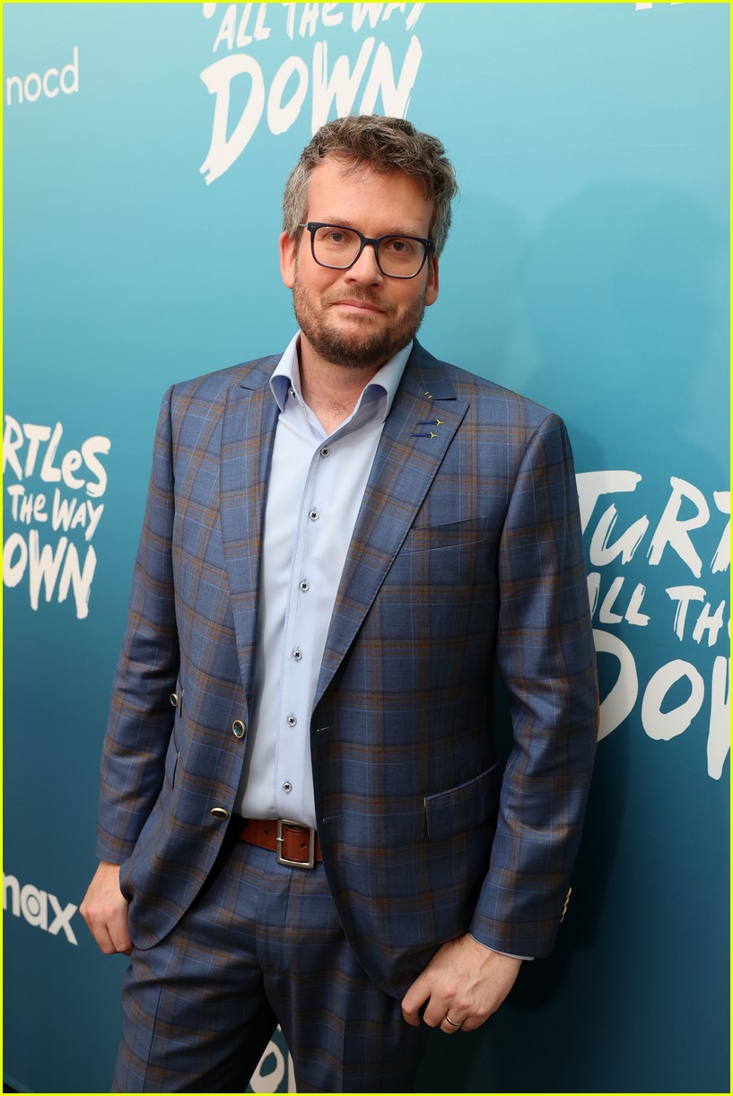 Lili Reinhart & Boyfriend Jack Martin Make Rare Appearance Together at 'Turtles All the Way Down' Screening