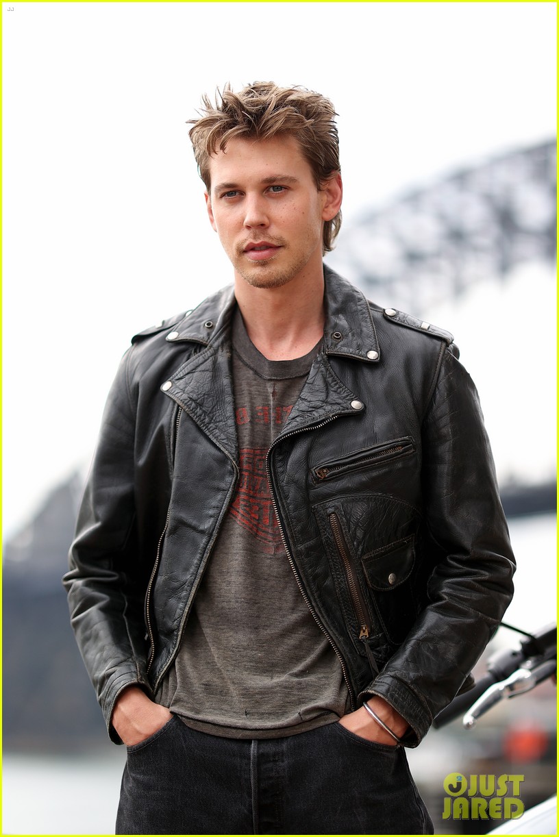 Austin Butler Poses with Motorcycle at 'The Bikeriders' Press Event in Sydney