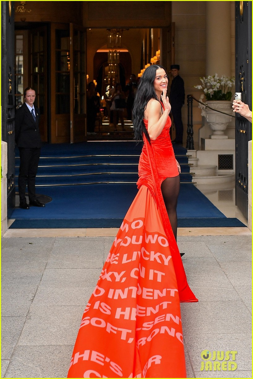 katy perry orange dress Katy Perry American Idol Orange Dress