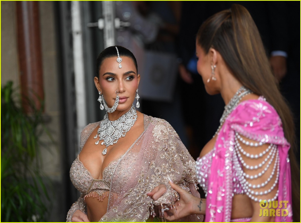 Kim & Khloe Kardashian Go Glam in Traditional Indian Dresses for Anant Ambani & Radhika Merchant's Latest Wedding Event