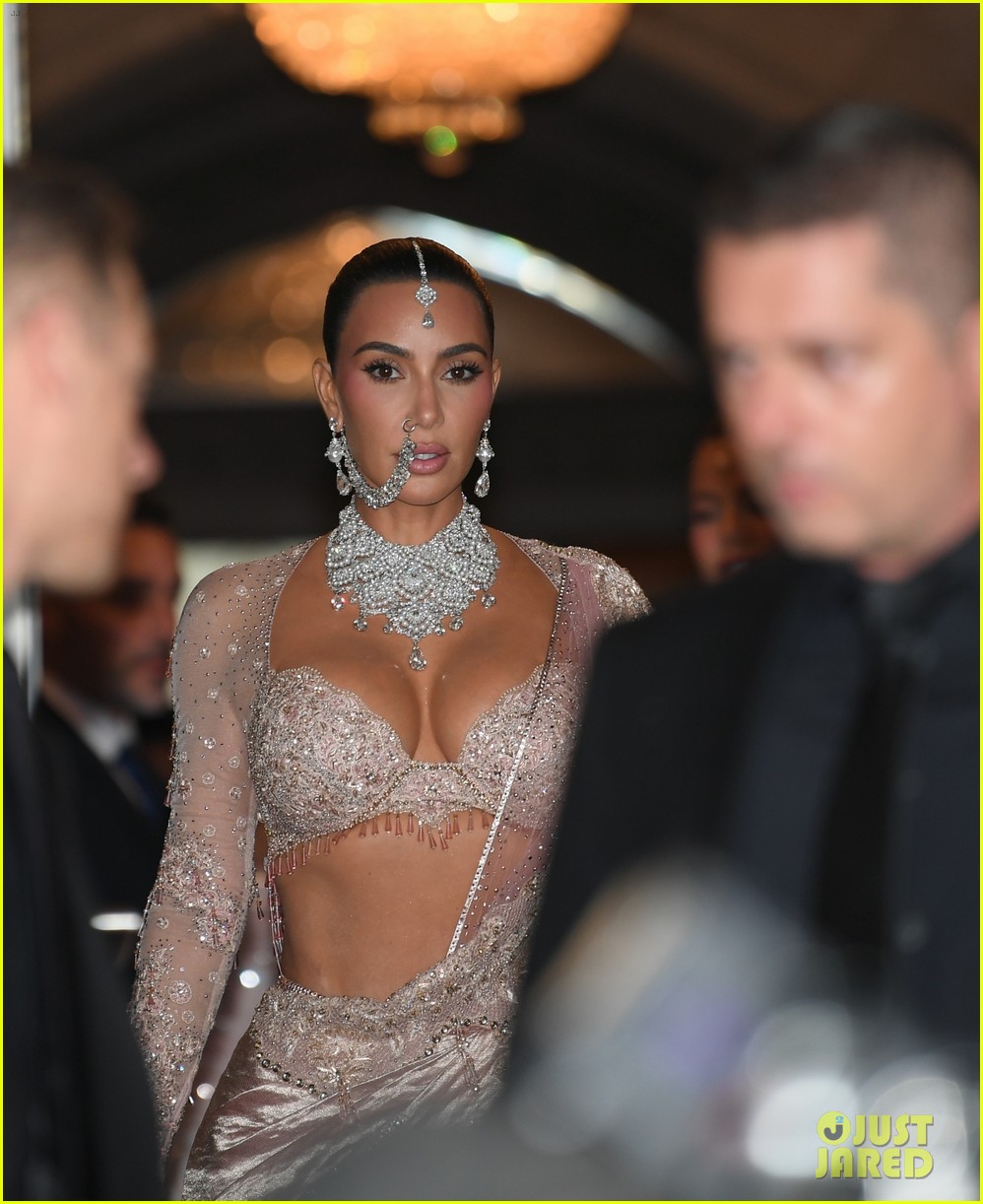 Kim & Khloe Kardashian Go Glam in Traditional Indian Dresses for Anant Ambani & Radhika Merchant's Latest Wedding Event