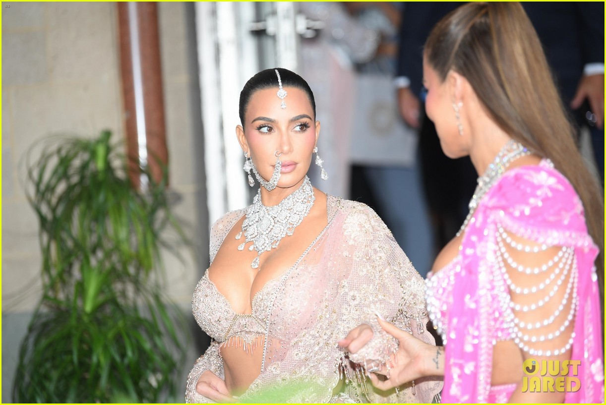 Kim & Khloe Kardashian Go Glam in Traditional Indian Dresses for Anant Ambani & Radhika Merchant's Latest Wedding Event