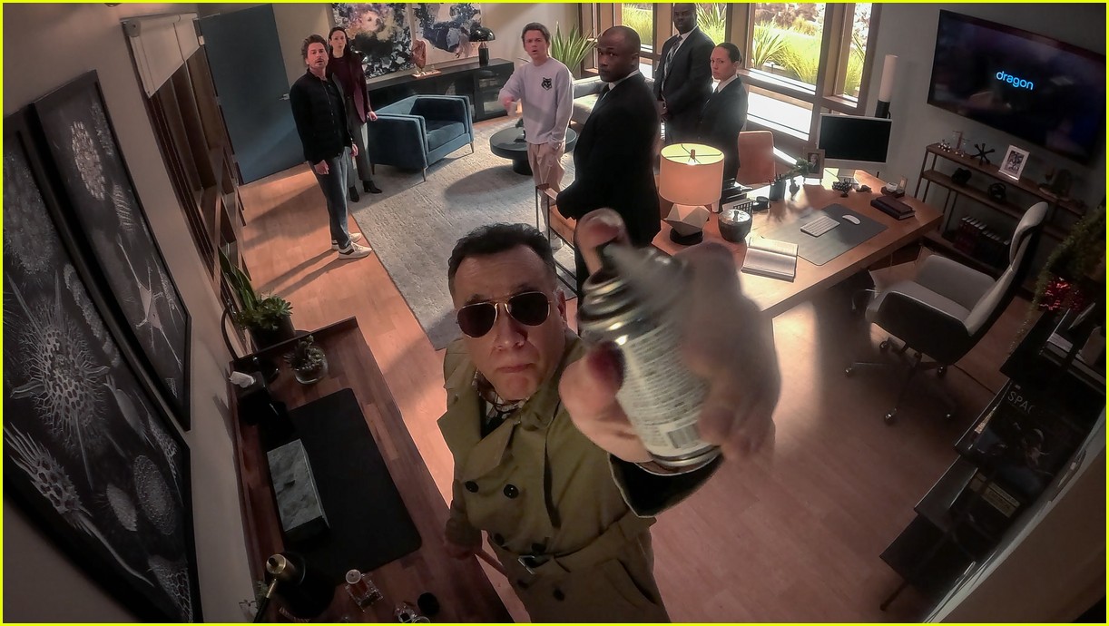 Rob Lowe & Son John Owen Are Back for More Chaos in 'Unstable' Season 2 Trailer - Watch Now!