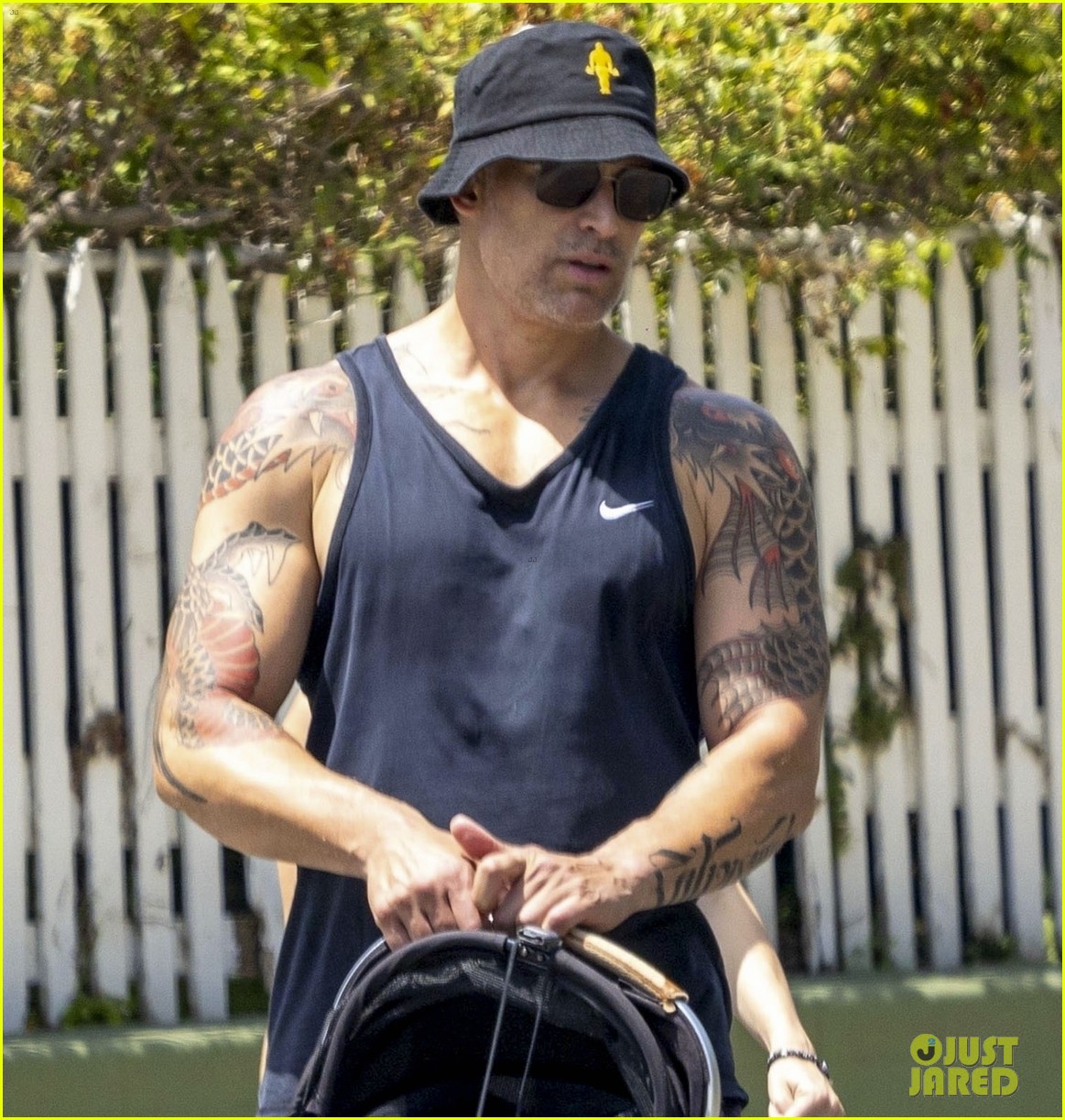 Joe Manganiello Shows Off His Tattooed Muscles During Day Out with Girlfriend Caitlin O'Connor