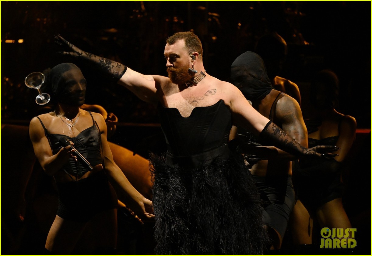 Sam Smith Shows Off Their One-of-a-Kind Stage Style in Bold Looks During Festival Performance