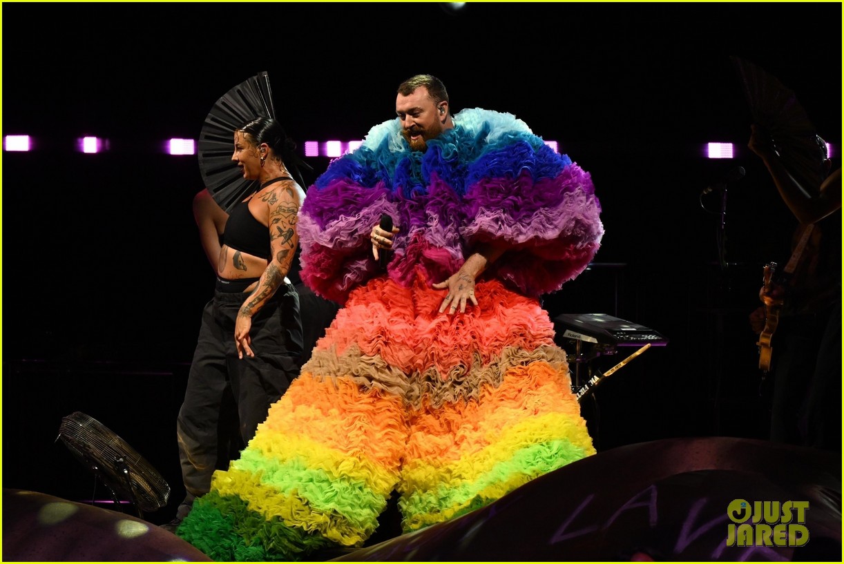 Sam Smith Shows Off Their One-of-a-Kind Stage Style in Bold Looks During Festival Performance