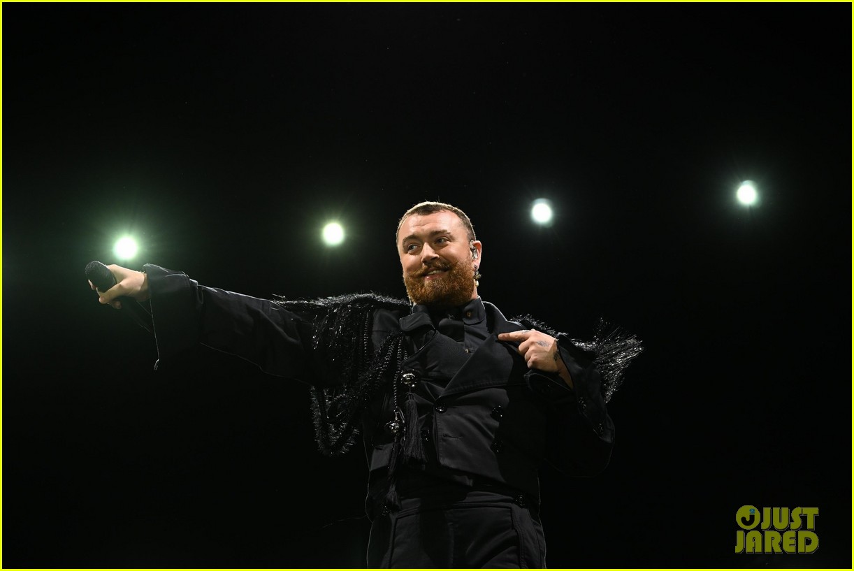 Sam Smith Shows Off Their One-of-a-Kind Stage Style in Bold Looks During Festival Performance