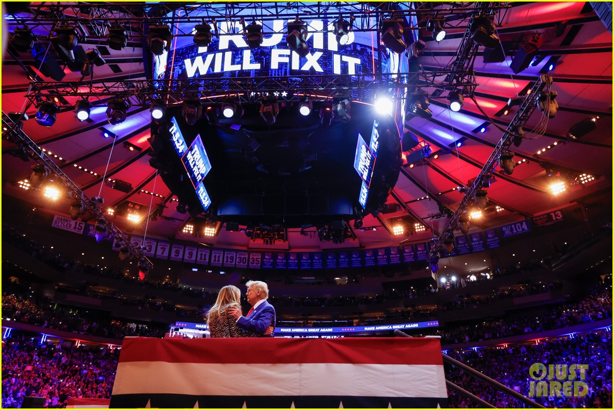 Melania Trump Makes Rare Campaign Appearance, Joins Donald Trump at Madison Square Garden Rally