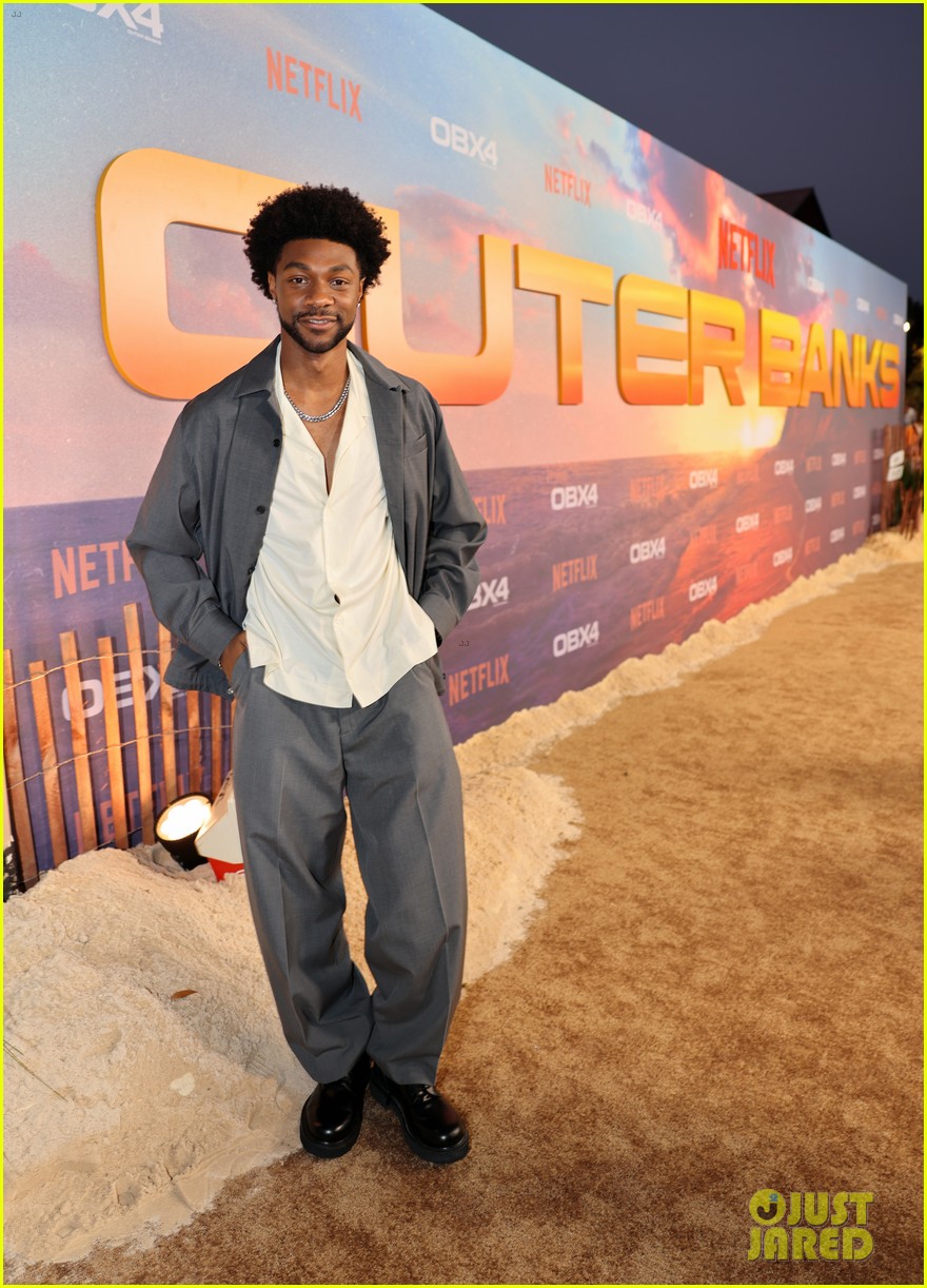 Drew Starkey Joins 'Outer Banks' Co-Stars at Season 4 Premiere After Missing Cast Photo Call Earlier In the Day