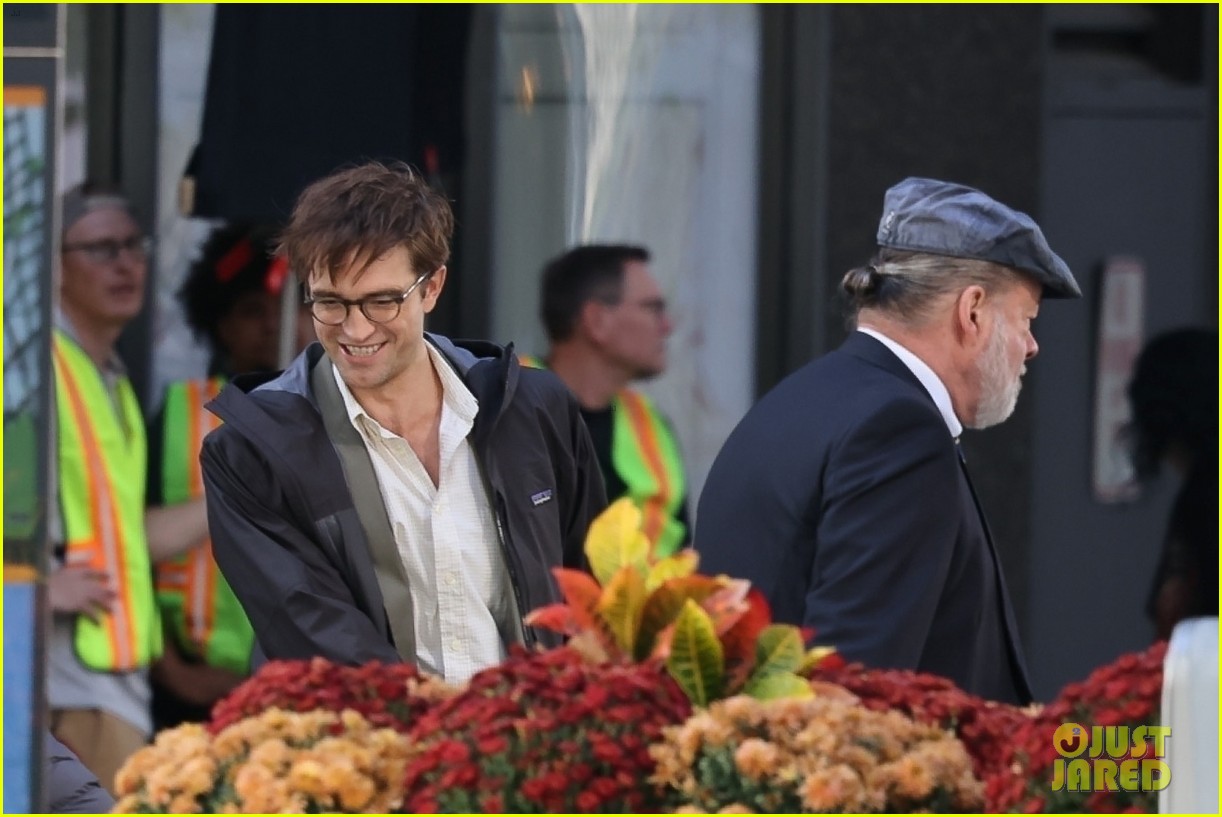 Robert Pattinson Films First Scenes For New Zendaya Movie 'The Drama' in Boston