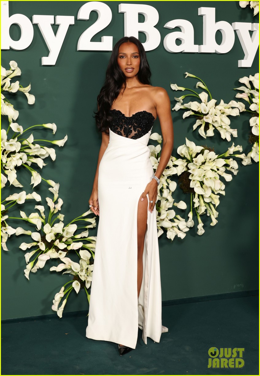 Baby2Baby Gala 2024 - See Photos of Every Star in Attendance!