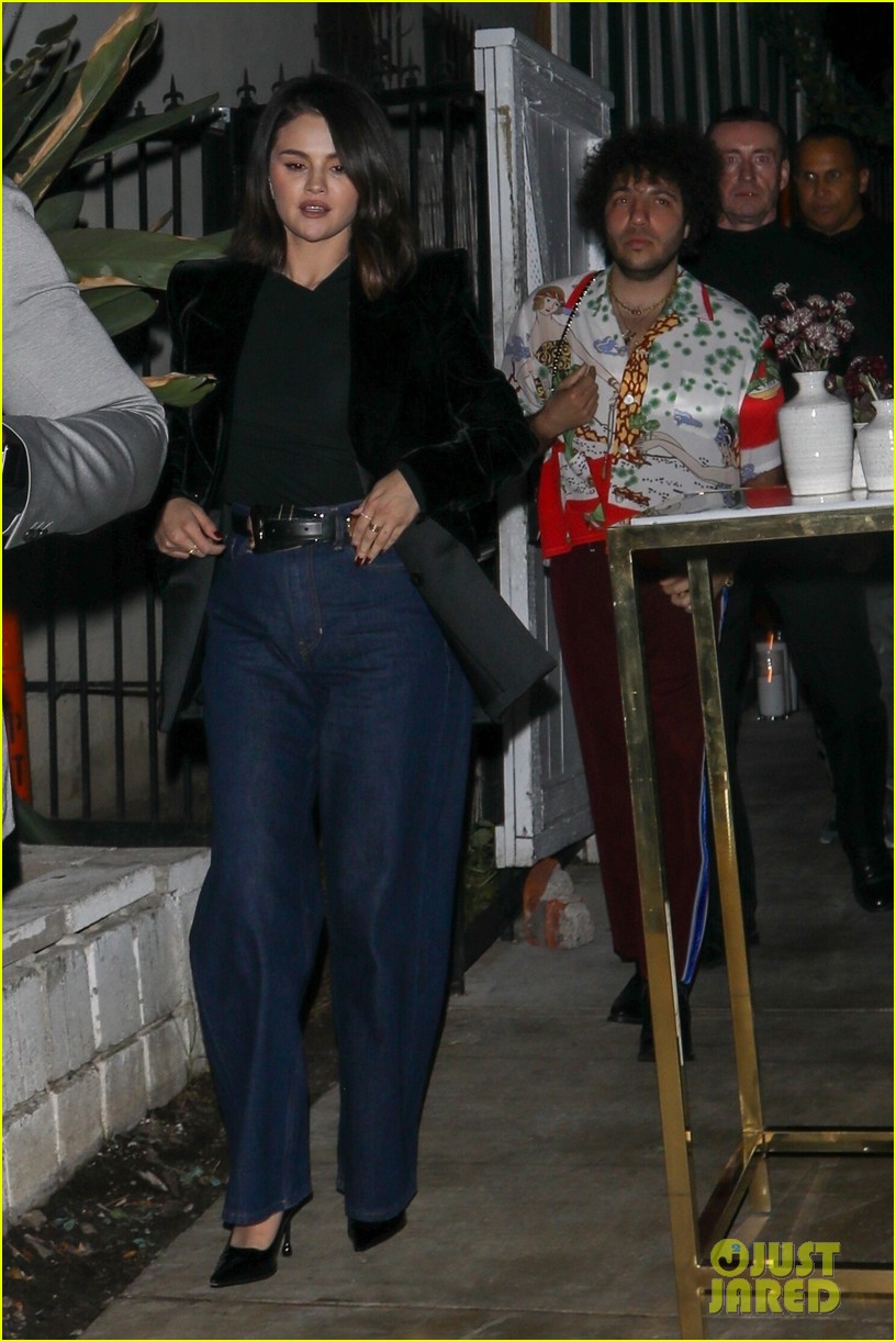 Selena Gomez & Boyfriend Benny Blanco Step Out for Date Night in West Hollywood