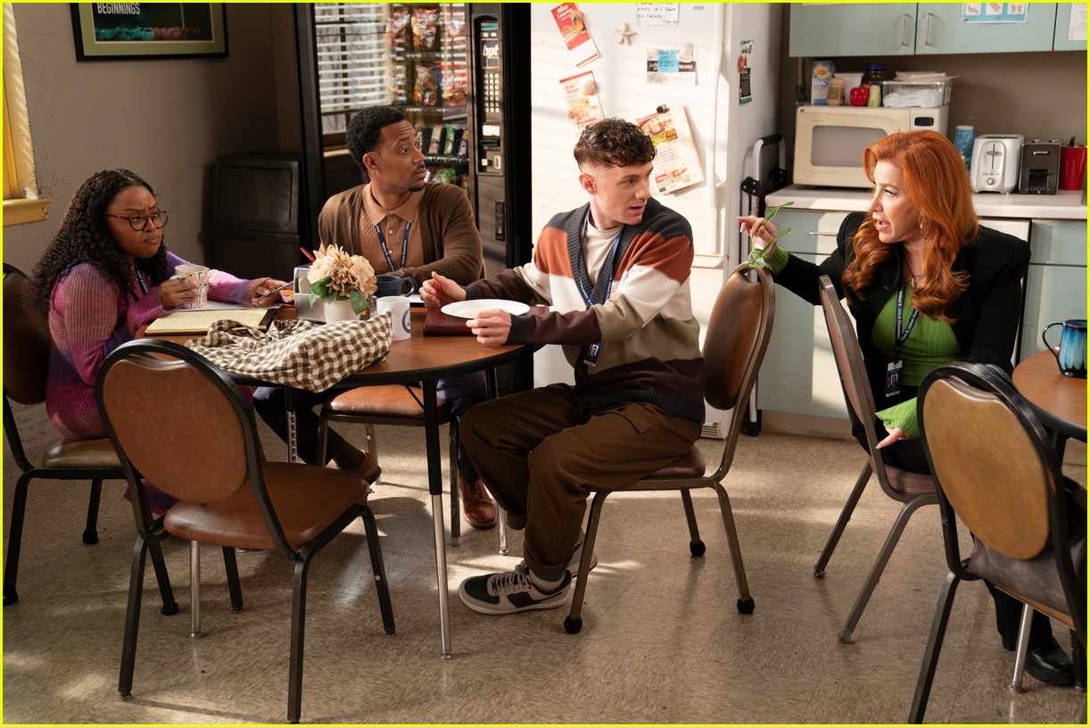 ABC Shares First Look Photos & Teaser Trailer for 'Abbott Elementary' & 'It's Always Sunny in Philadelphia' Crossover Episode!