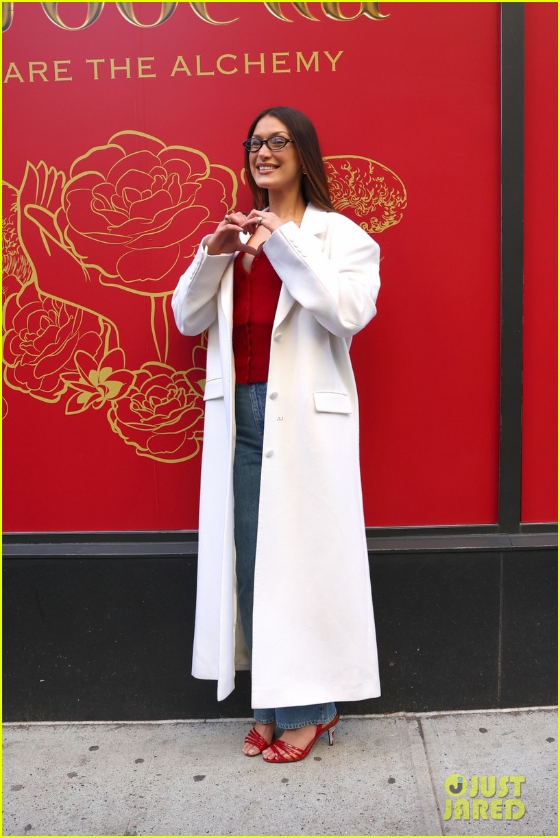 Bella Hadid Celebrates Opening of 'Orabella' Pop-Up Shop in NYC!