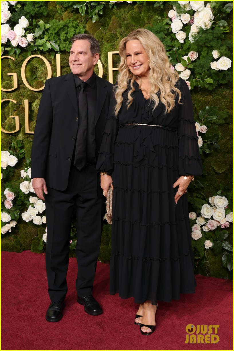 Jennifer Coolidge's Golden Globes 2025 Date Revealed: They've Known Each Other for Over 20 Years!