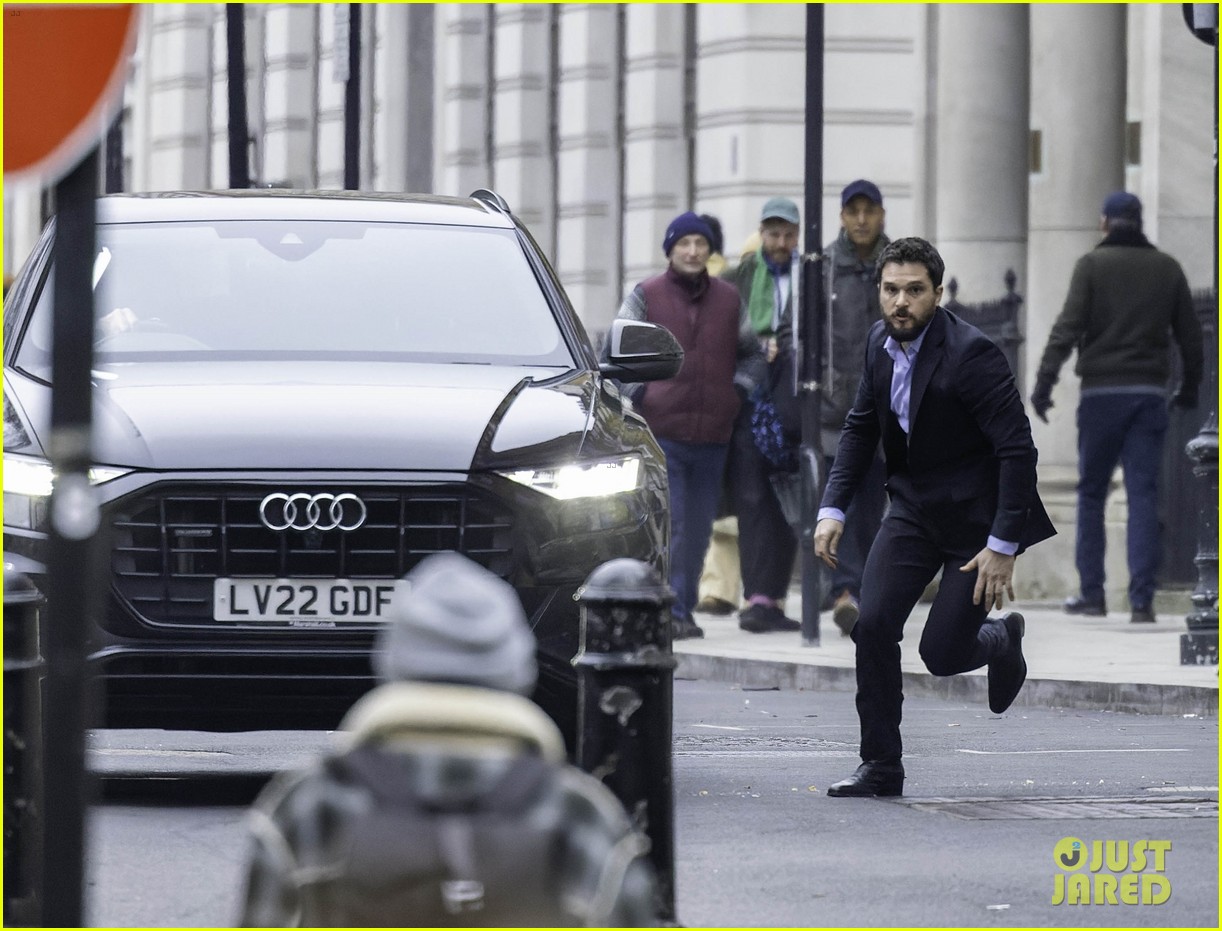 Kit Harington Races After Mark Wahlberg in Set Pics From 'The Family Plan 2'