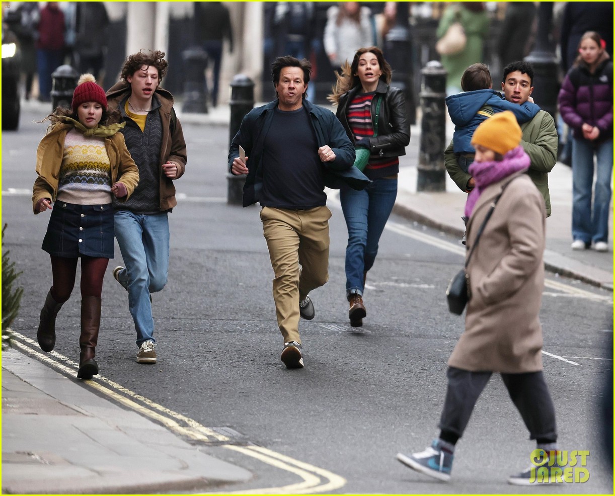 Kit Harington Races After Mark Wahlberg in Set Pics From 'The Family Plan 2'