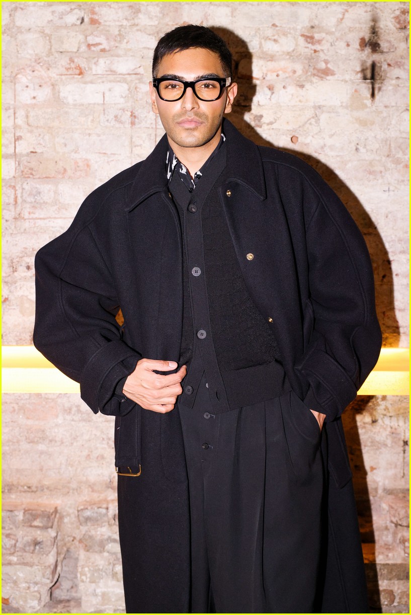 Justin Theroux Hangs Out with Broadway Star Cole Escola at Jimmy Choo's NYFW Dinner