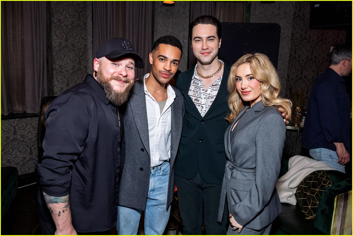 Sarah Hyland & Ryan McCartan Host Party to Celebrate Their 'Great Gatsby' Debuts on Broadway