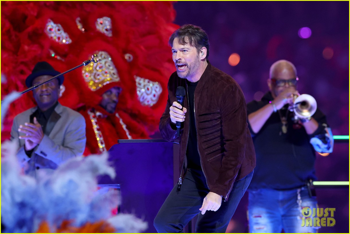 Harry Connick Jr Celebrates New Orleans With Super Bowl 2025 Pre-Game Performance - Watch Now!