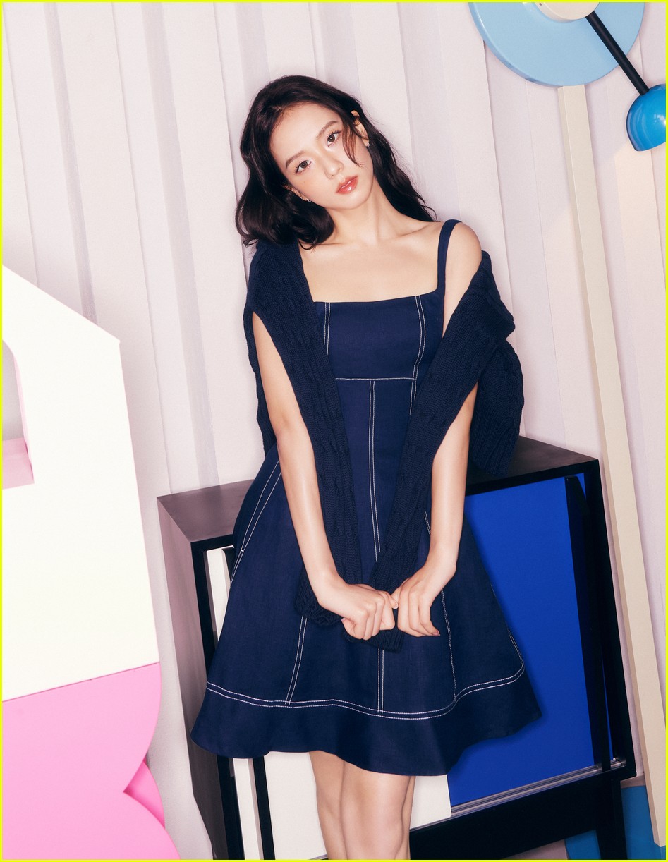 Jisoo Stars in New Tommy Hilfiger Campaign for Spring Womenswear Collection