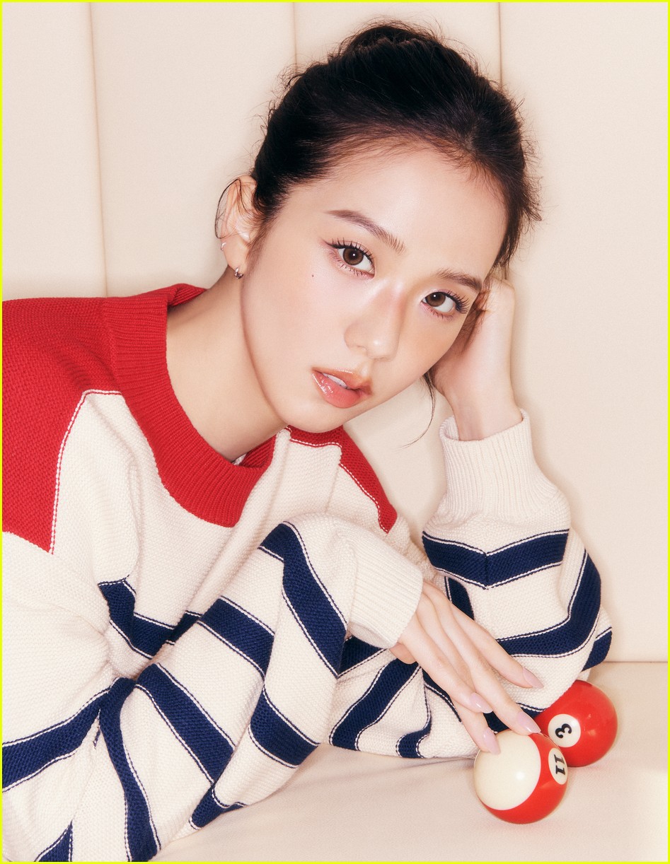 Jisoo Stars in New Tommy Hilfiger Campaign for Spring Womenswear Collection