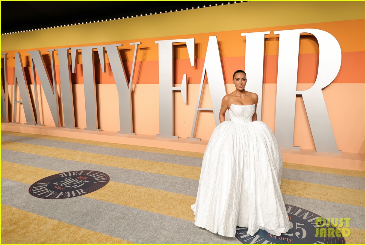 kim kardashian oscars party dress Kim Kardashian West's Oscars 2020 After-Party Look Is a Lesson in Fashion  History