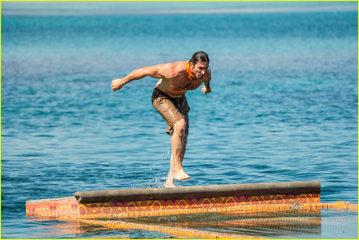 Survivor's David Kinne Says His Girlfriend Will Only Stay With Him if He Wins $1 Million