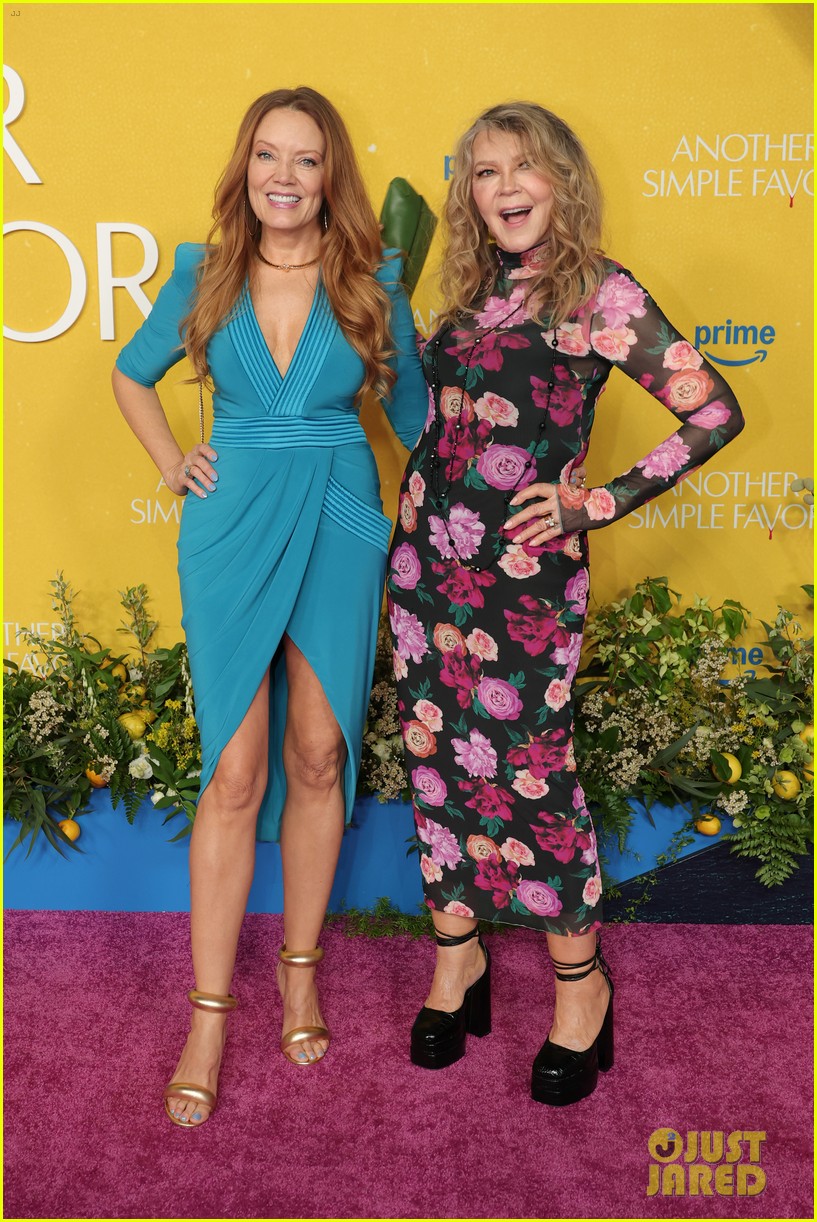 Blake Lively & Ryan Reynolds Attend 'Another Simple Favor' NYC Premiere After Celebrating Wrexham AFC Win