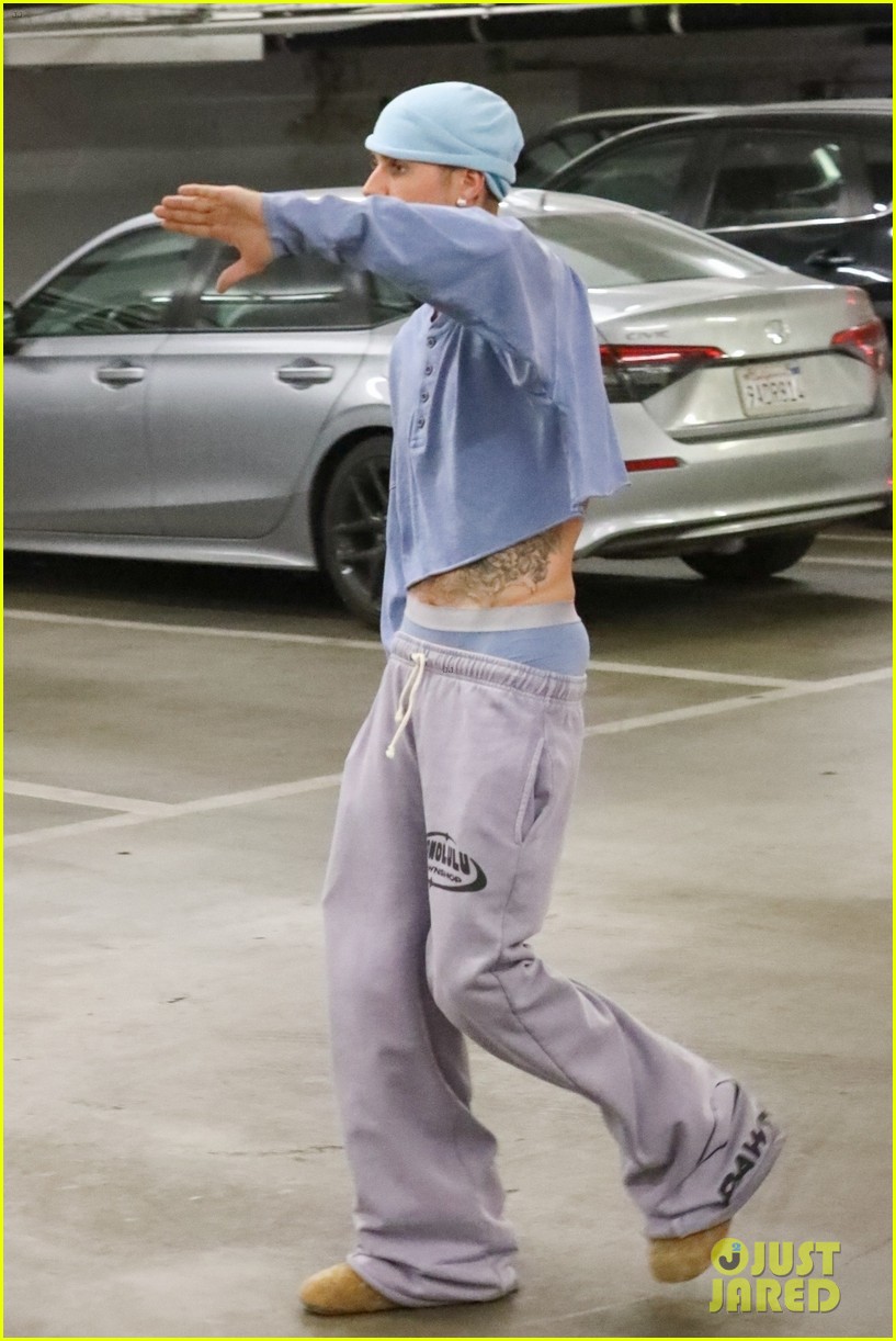 Justin Bieber Spotted in Crop Top & Baggy Sweatpants for Thursday Yoga Session