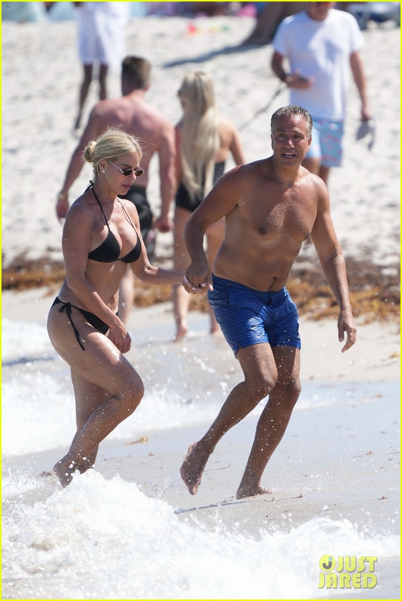 'RHOM' Star Alexia Nepola & Ex Husband Todd Pack on the PDA at Miami Beach One Month After Finalizing Divorce