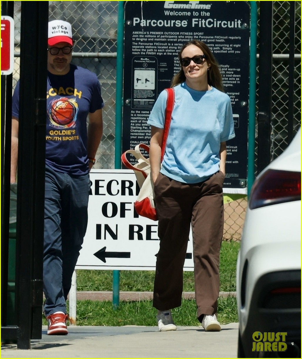 Exes Olivia Wilde & Jason Sudeikis Share Hug During a Sunday Afternoon of Co-Parenting